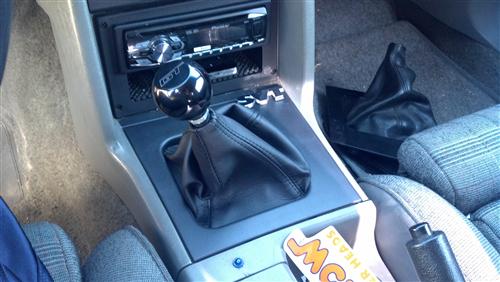 Mustang Leather Shifter Boot & Bezel Kit (87-93)